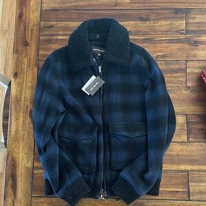 Michael Kors Men's Navy and Black Zip-Up Sweater